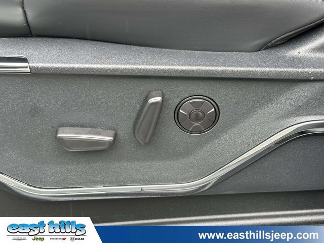 Used 2026 Ford F250 Platinum w/ Tremor Off-Road Package AWD/4WD image 16