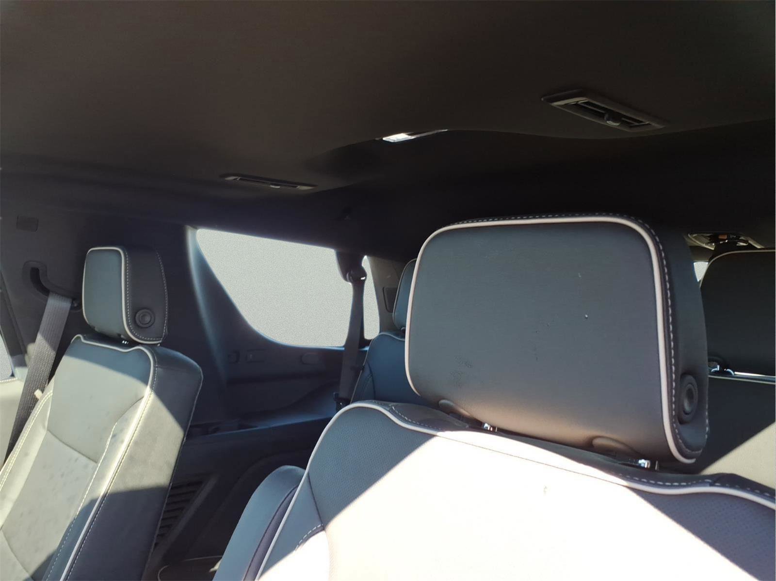 New 2026 Chevrolet Tahoe Premier w/ Sun And Tow Package image 10