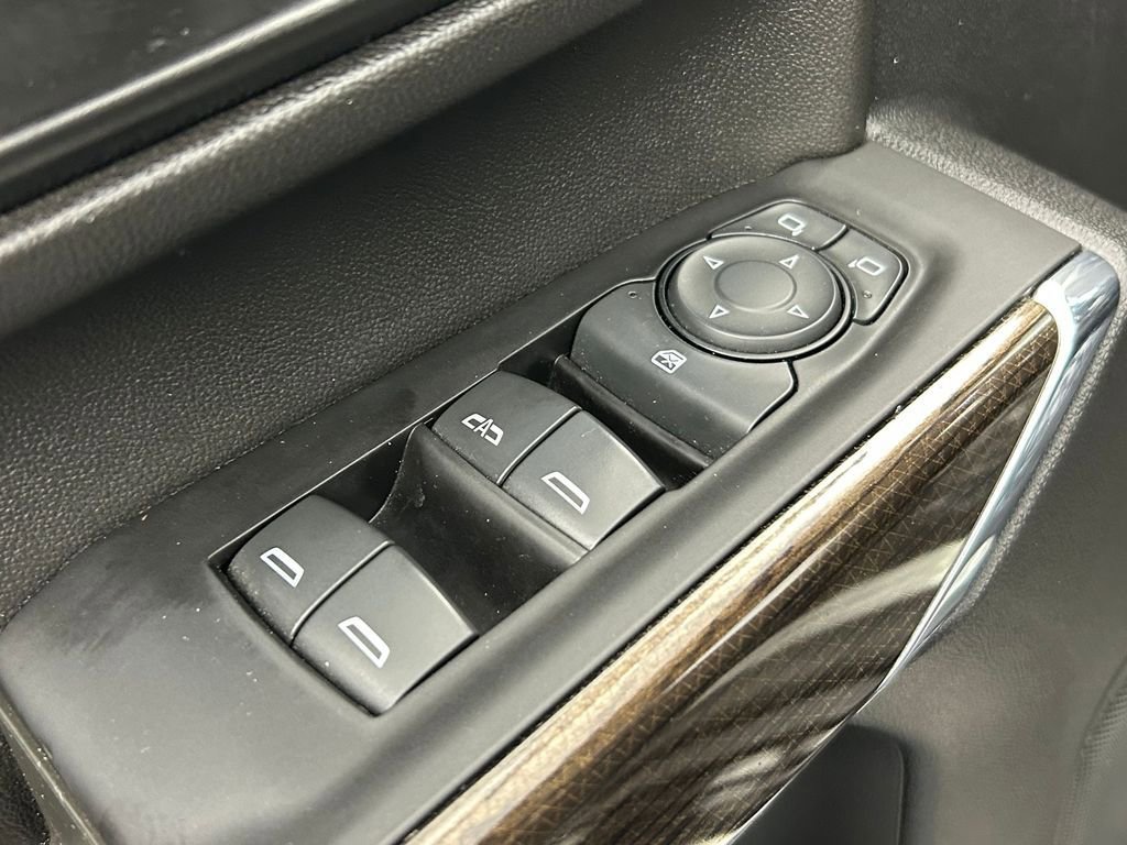 Used 2020 Chevrolet Silverado 2500 LT image 17