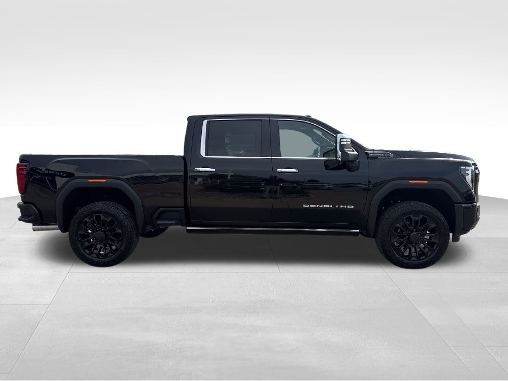 New 2026 GMC Sierra 2500 Denali Ultimate AWD/4WD image 12