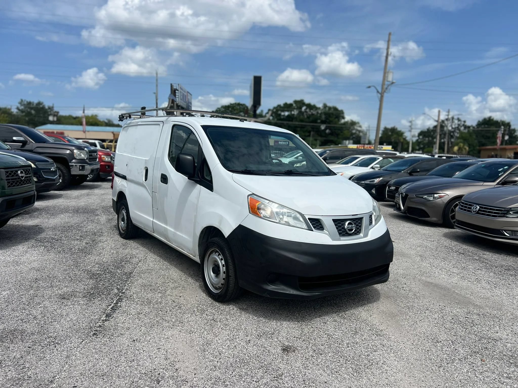 Used 2016 Nissan NV200 S w/ Cruise Control Package FWD image 3