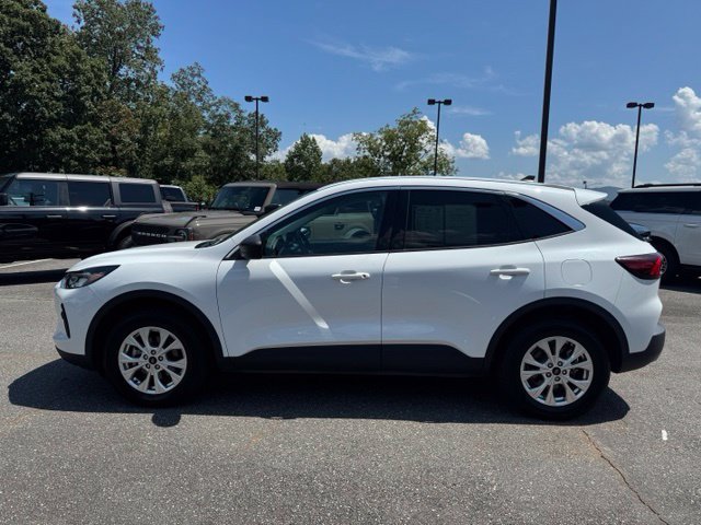 Used 2024 Ford Escape Active AWD/4WD image 4