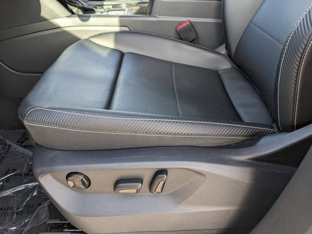 Certified 2023 Volkswagen Atlas Cross Sport SE w/ Panoramic Sunroof Package FWD image 18
