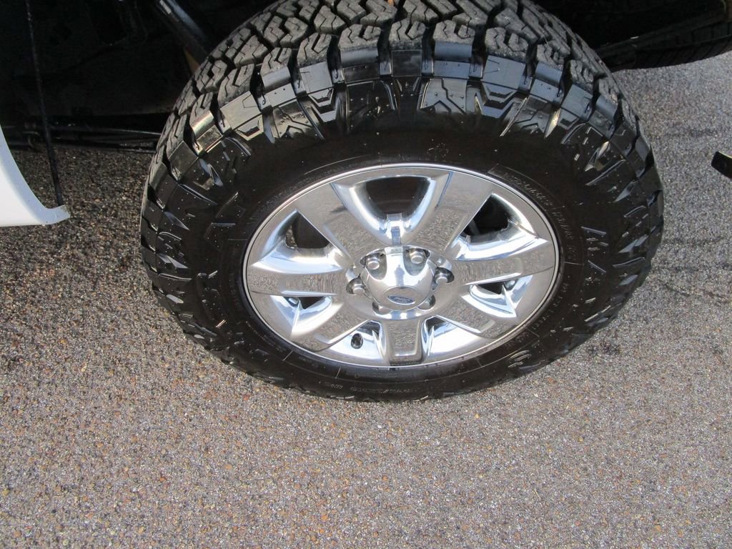 Used 2013 Ford F150 XLT w/ XLT Chrome Pkg image 15