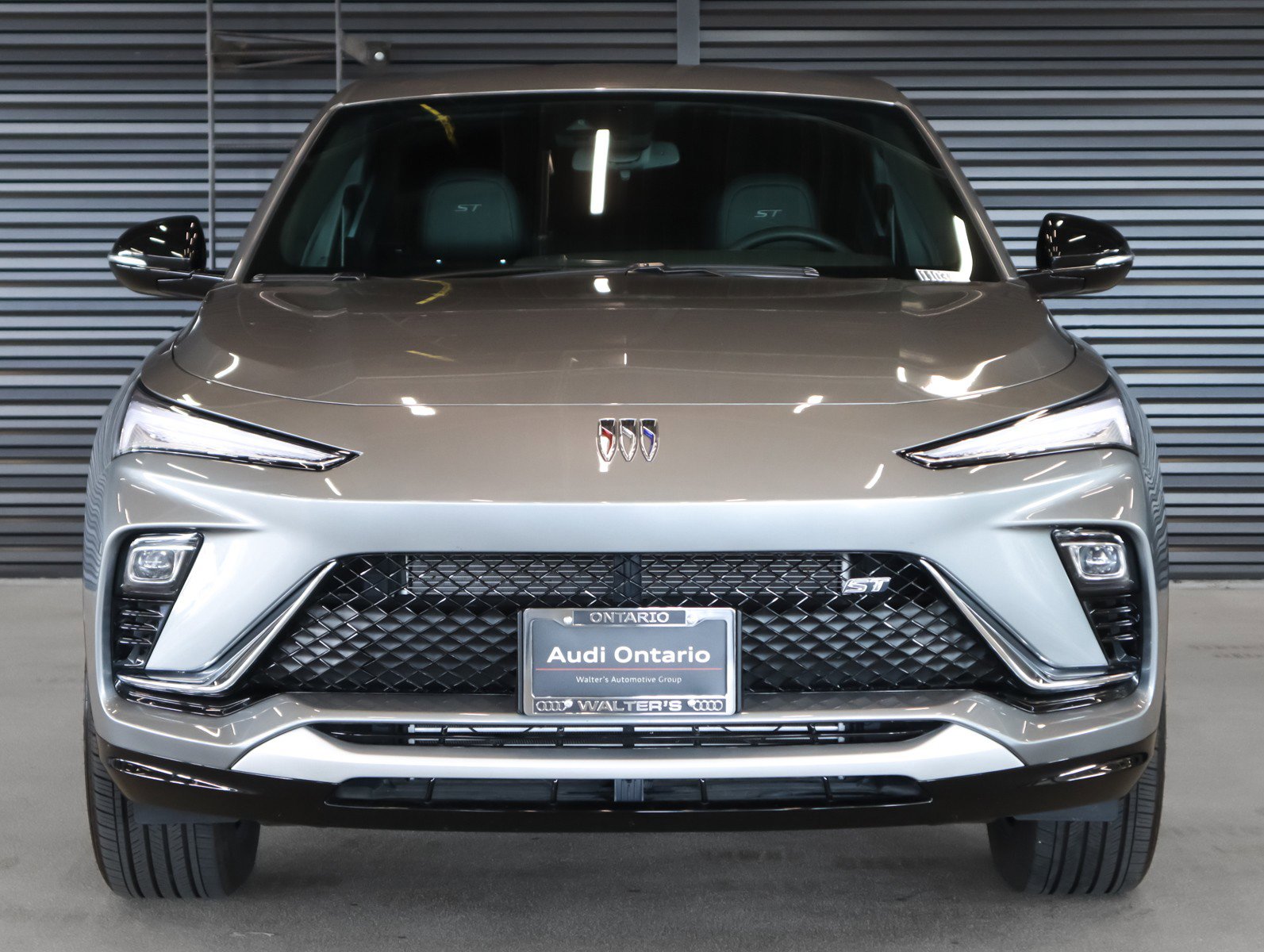 Used 2025 Buick Envista Sport Touring w/ Convenience II Package image 14