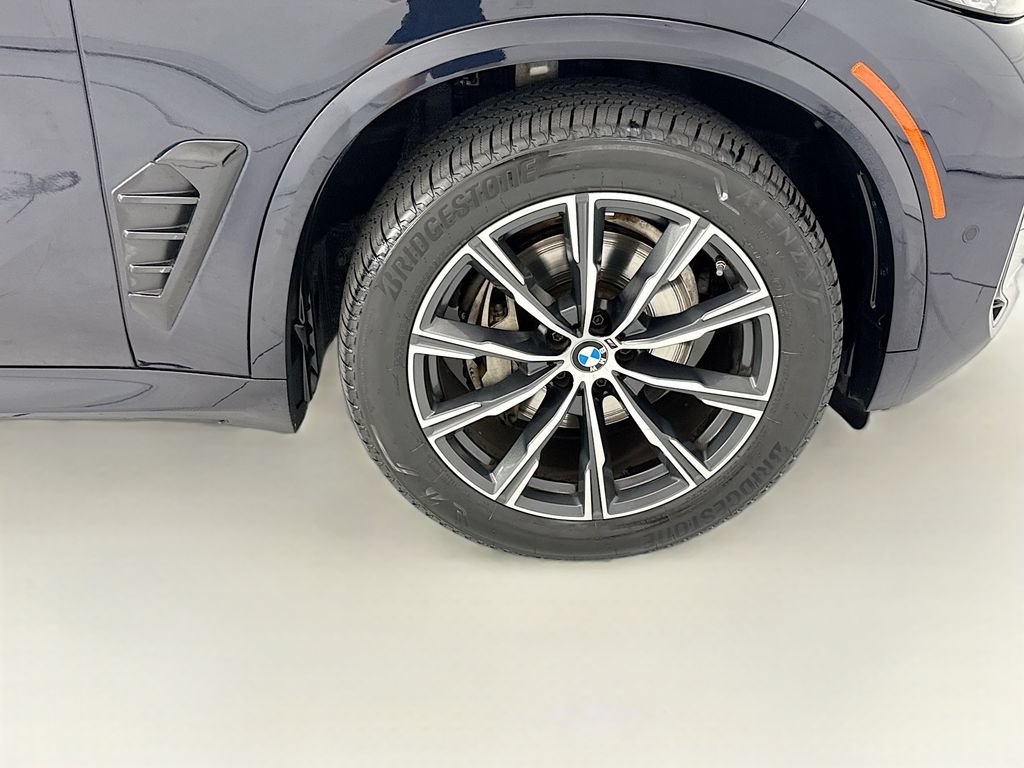 Certified 2024 BMW X5 sDrive40i w/ M Sport Package RWD image 31
