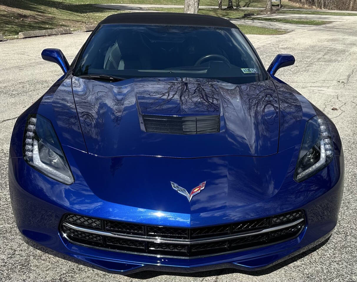 Used 2017 Chevrolet Corvette Stingray Convertible w/ 1LT RWD image 2