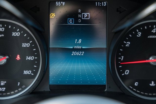 Certified 2022 Mercedes-Benz GLC 300 4MATIC image 35