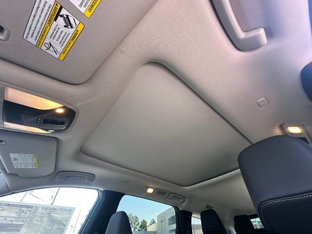 New 2027 INFINITI QX60 Luxe w/ Cargo Package FWD image 30