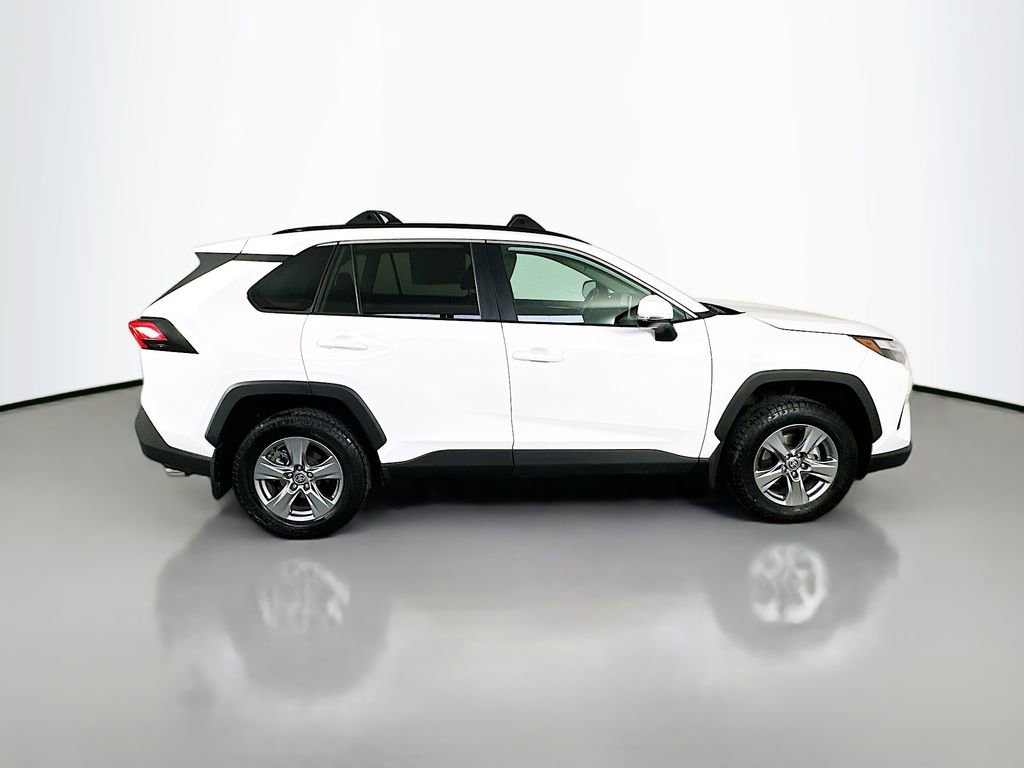 Used 2024 Toyota RAV4 XLE AWD/4WD image 8