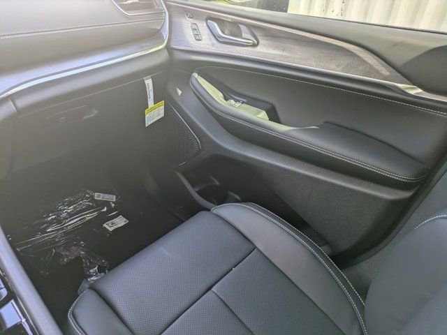 New 2025 Jeep Grand Cherokee Overland w/ Adv Protech Group III image 15