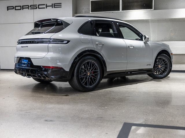 New 2026 Porsche Cayenne GTS image 23