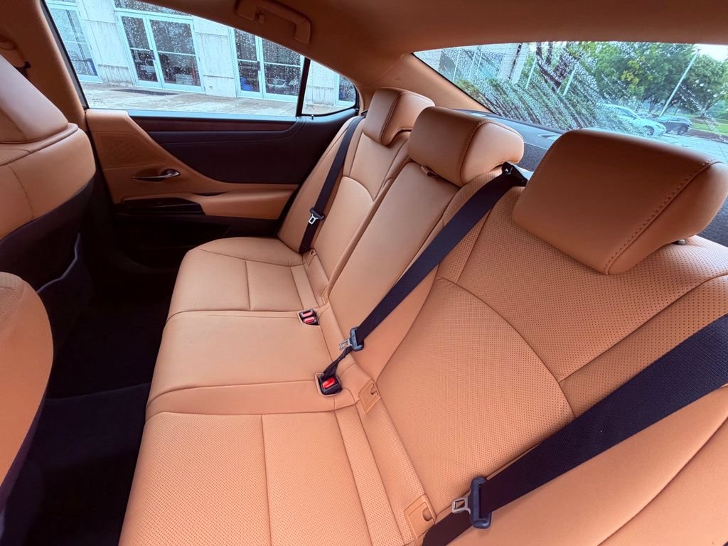 Certified 2025 Lexus ES 350 w/ Premium Package FWD image 14