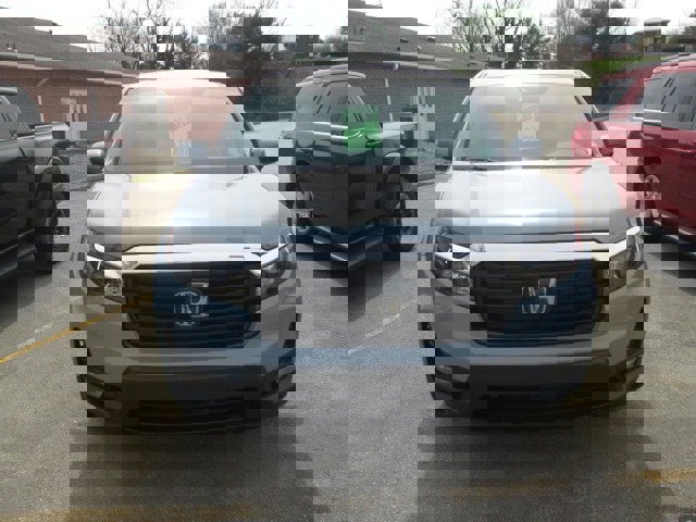 Used 2023 Honda Ridgeline RTL-E image 3