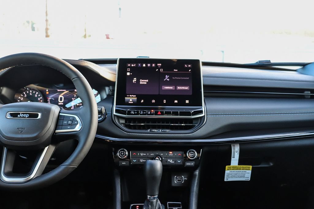 New 2026 Jeep Compass Latitude AWD/4WD image 16