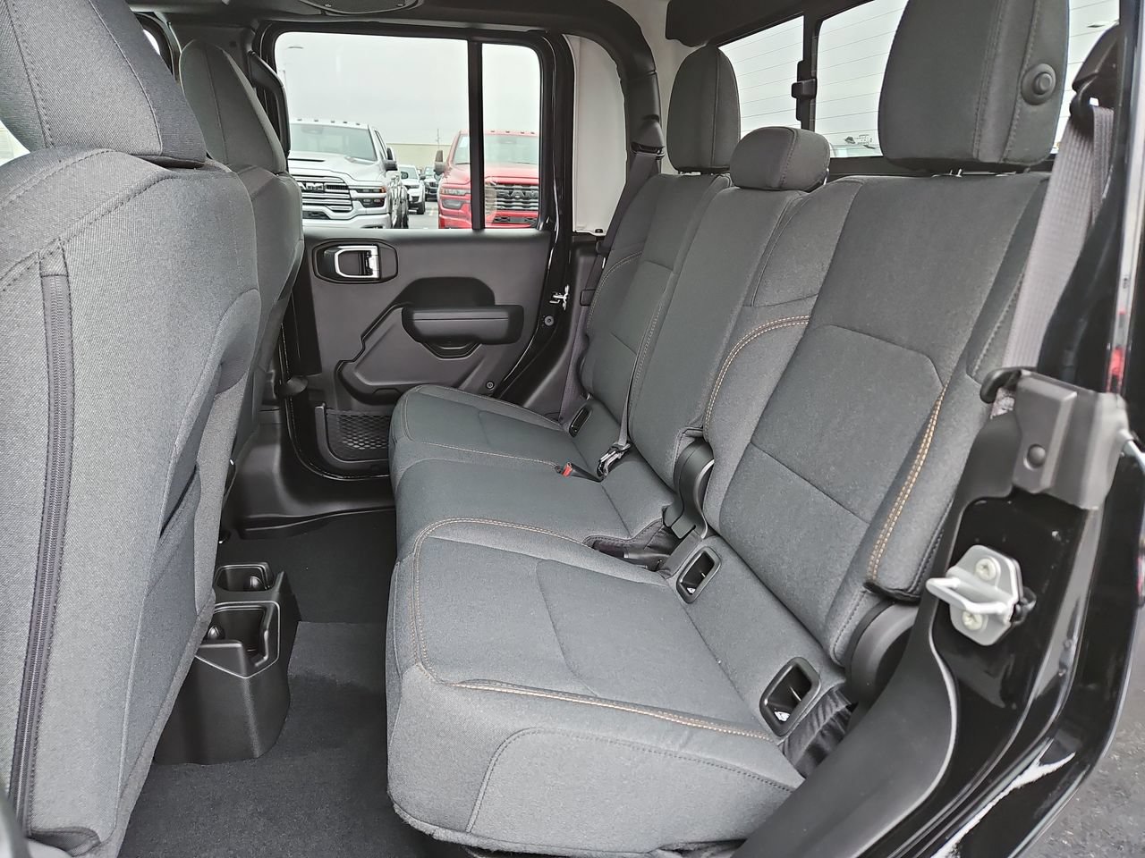 New 2026 Jeep Gladiator Sport AWD/4WD image 13