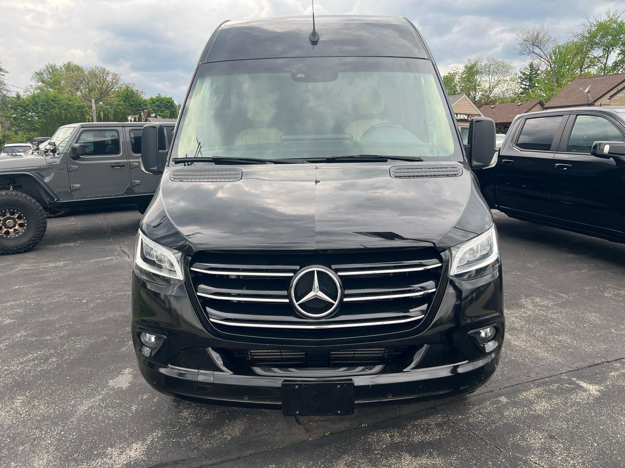 Used 2020 Mercedes-Benz Sprinter 3500 image 2