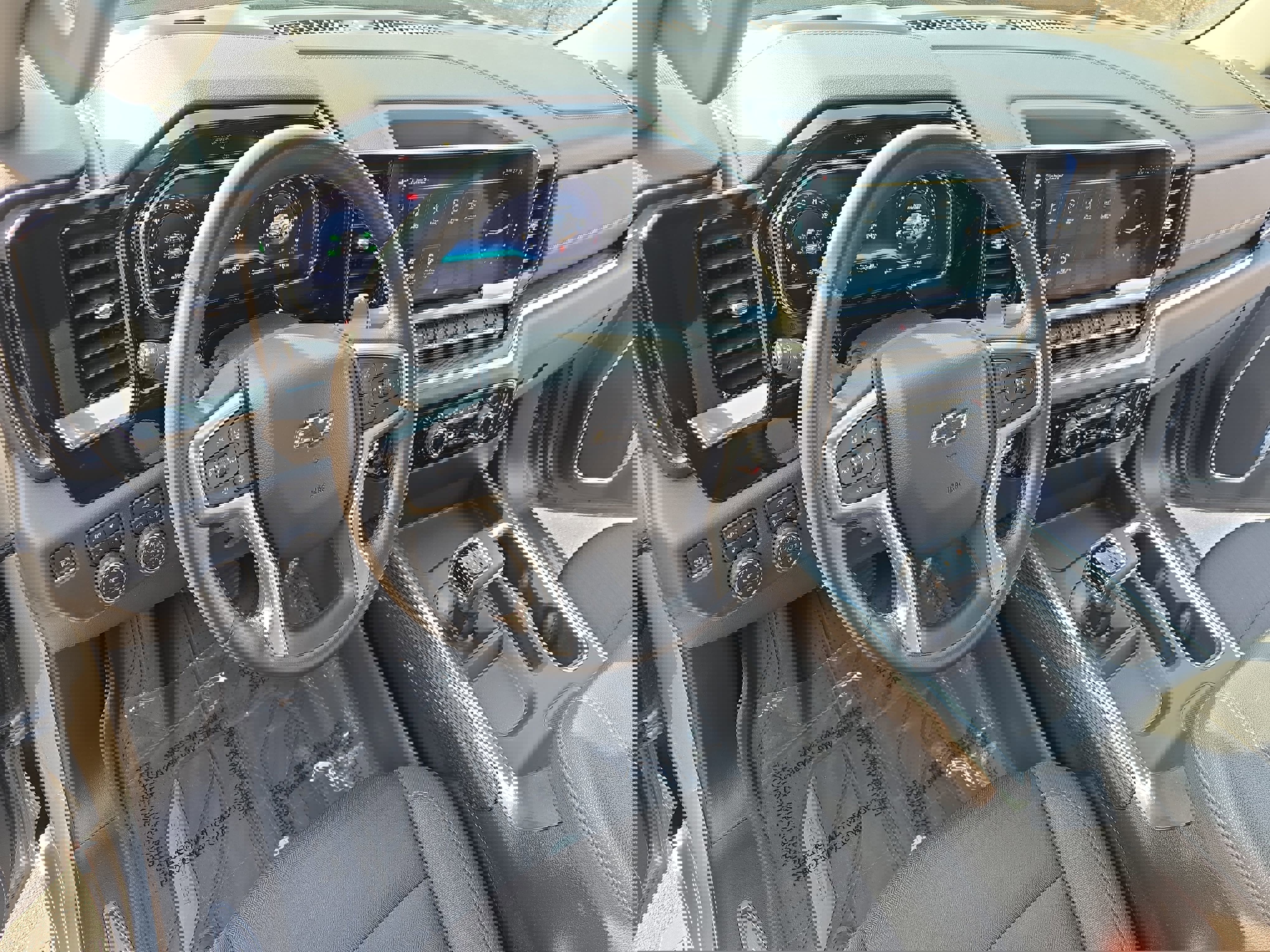 Used 2023 Chevrolet Silverado 1500 RST w/ Z71 Off-Road Package image 17