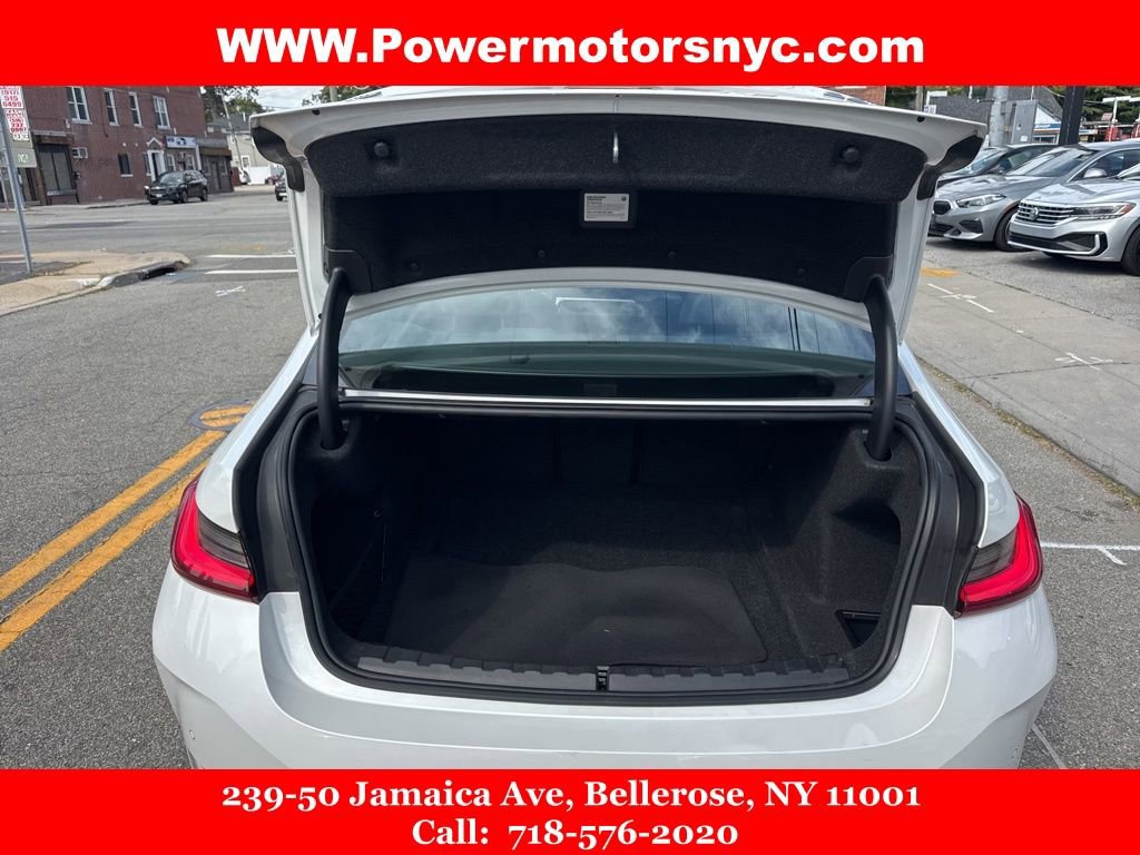 Used 2024 BMW 330i xDrive Sedan image 21