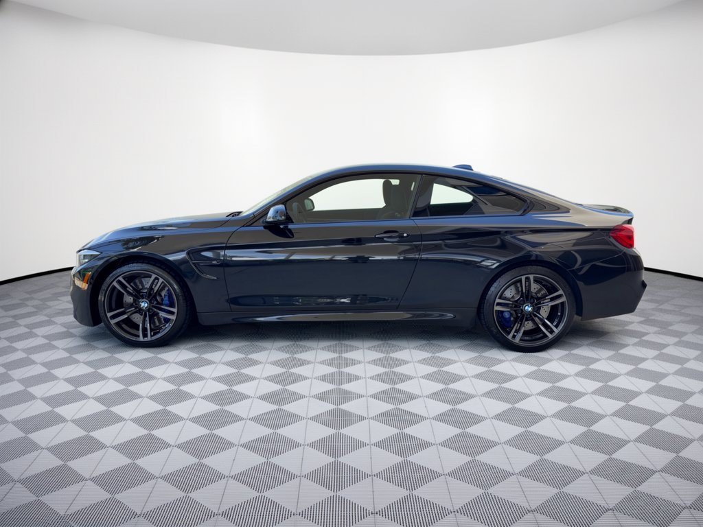 Used 2020 BMW M4 Coupe w/ Competition Package RWD image 2