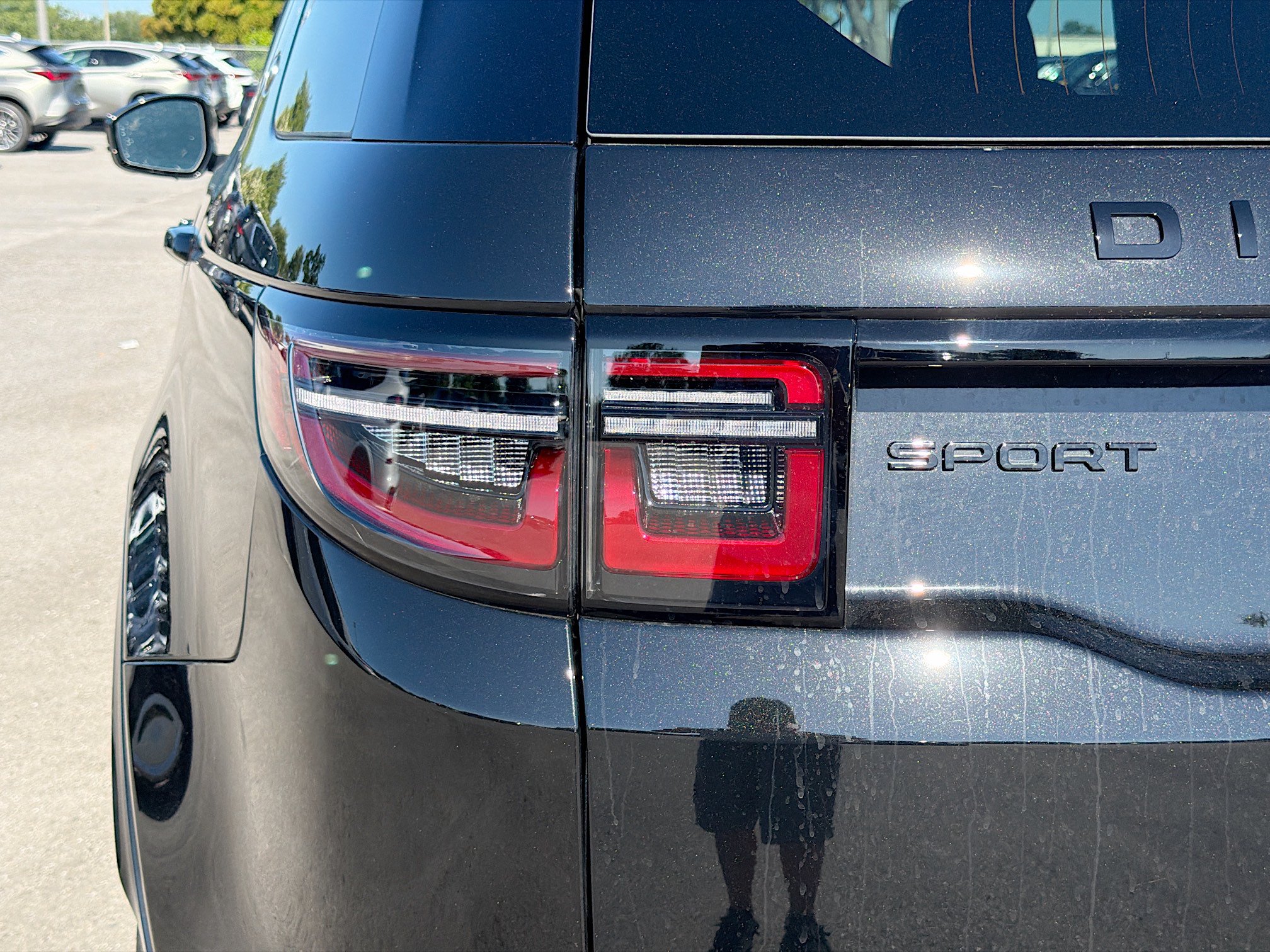 New 2026 Land Rover Discovery Sport Landmark AWD/4WD image 10