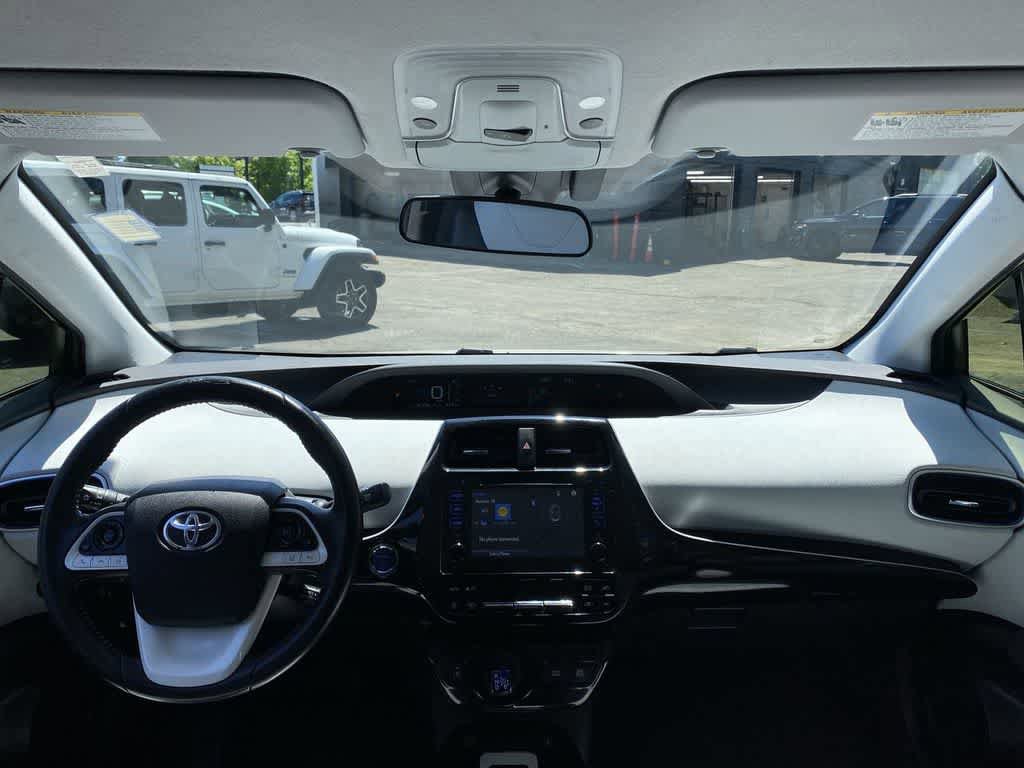 Used 2016 Toyota Prius Three Touring FWD image 13