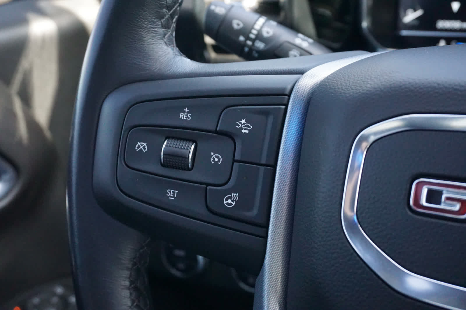 Used 2022 GMC Sierra 1500 Elevation AWD/4WD image 14