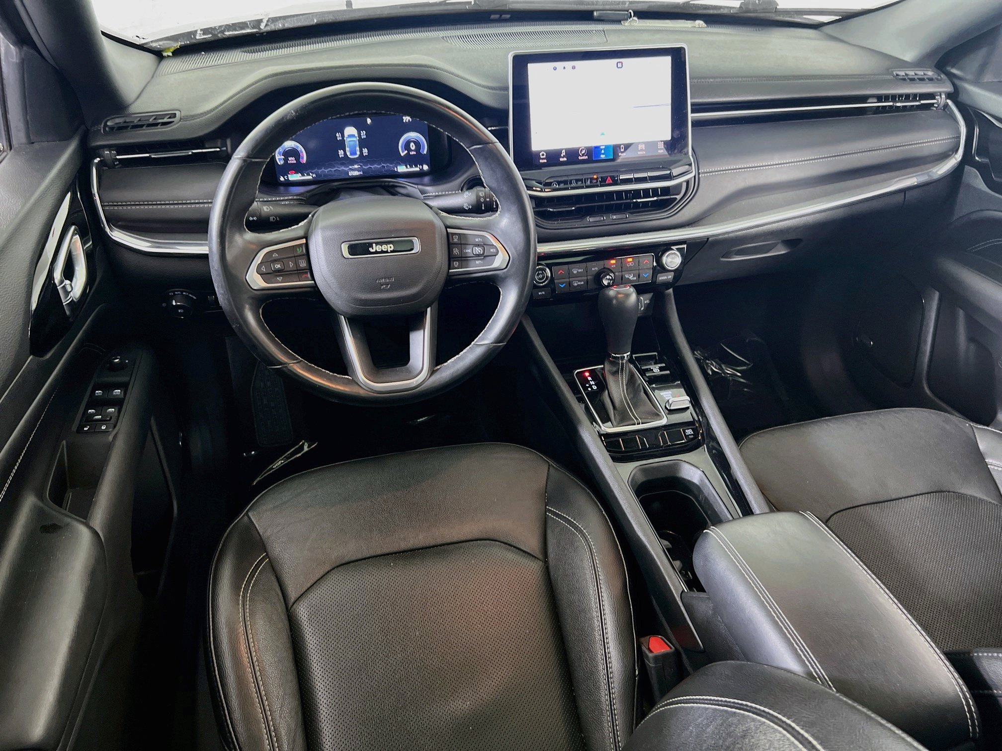 Used 2022 Jeep Compass High Altitude AWD/4WD image 22