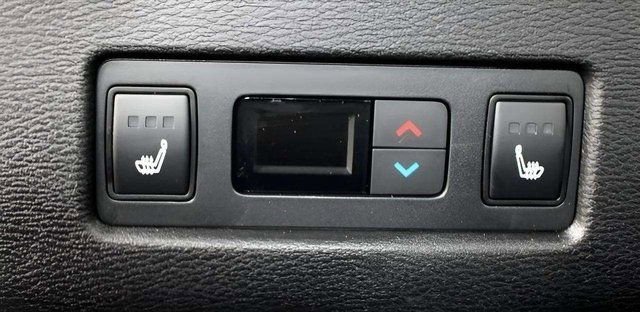 Used 2024 Mitsubishi Outlander SEL image 14