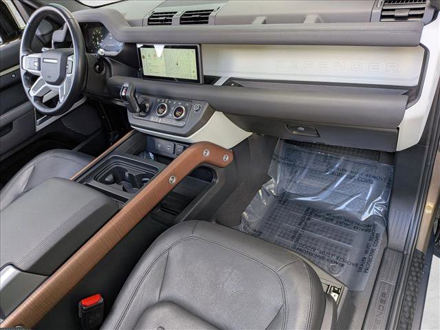 Used 2021 Land Rover Defender 90 S AWD/4WD image 22
