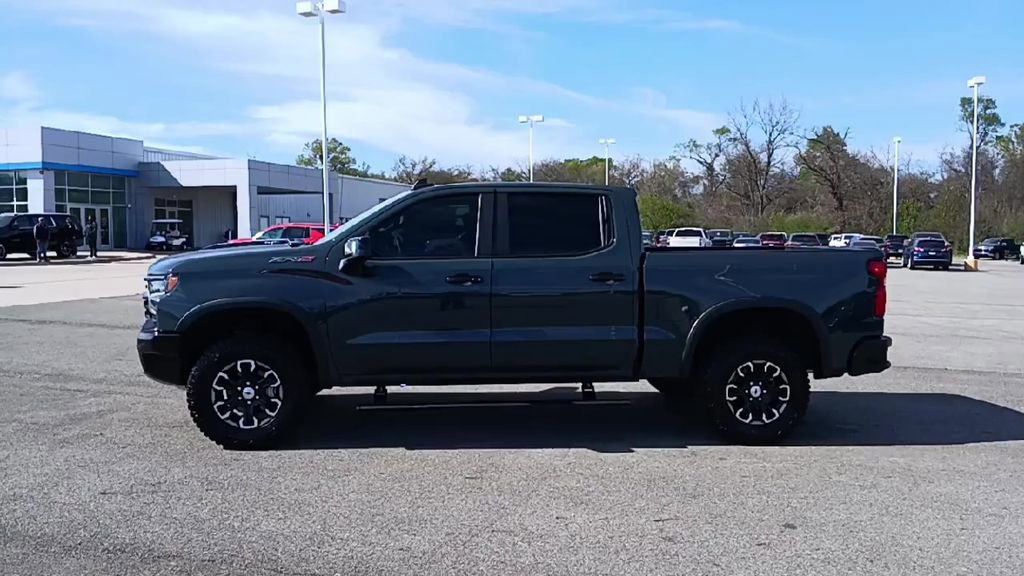 Used 2026 Chevrolet Silverado 1500 ZR2 image 5