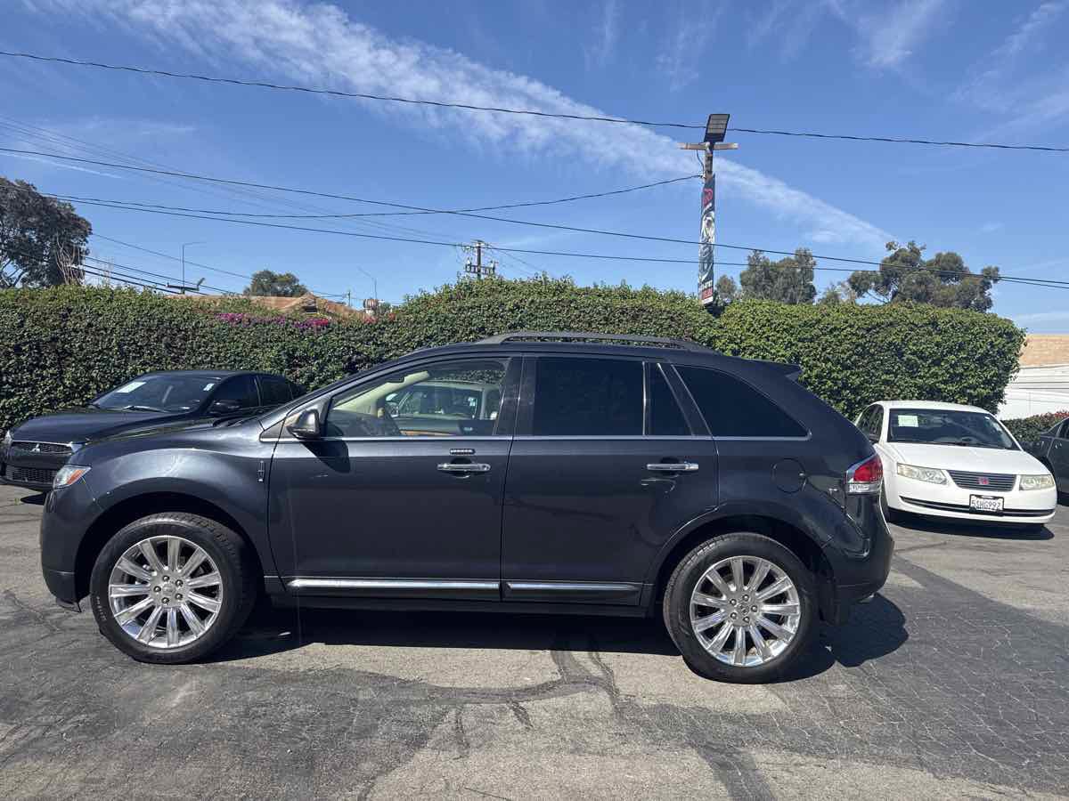 Used 2014 Lincoln MKX w/ Equipment Group 101A image 4