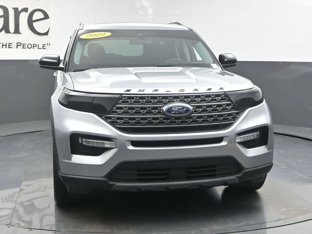 Used 2022 Ford Explorer XLT w/ Equipment Group 202A AWD/4WD image 54