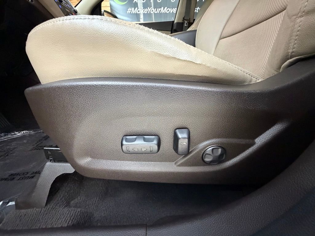 Used 2017 Hyundai Santa Fe Sport image 27