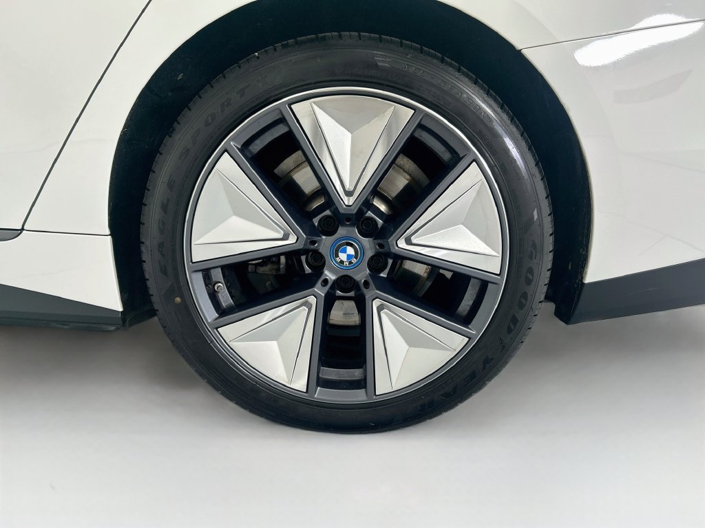Certified 2024 BMW i4 eDrive35 w/ Convenience Package RWD image 30