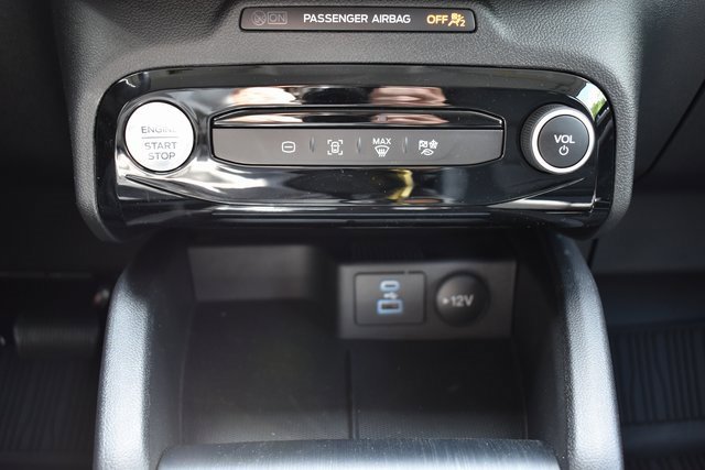 New 2023 Ford Escape SE image 8