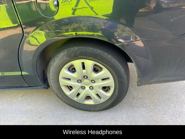 Used 2019 Dodge Grand Caravan SE w/ UConnect Hands-Free Group FWD image 12
