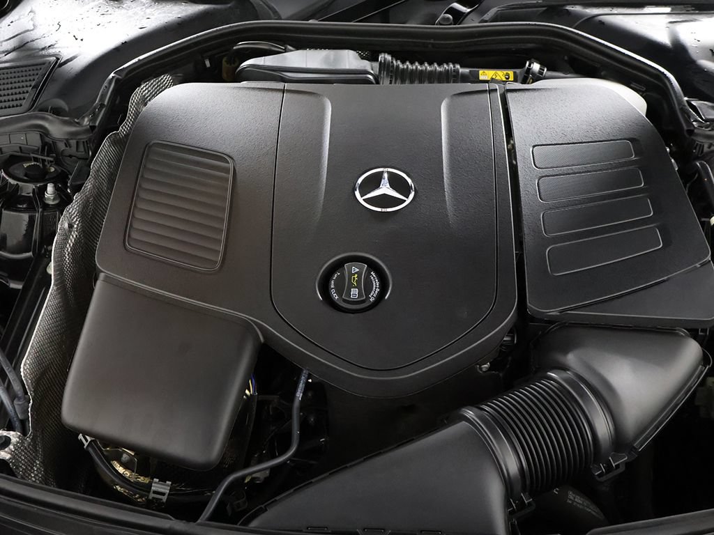 Used 2023 Mercedes-Benz C 300 4MATIC Sedan w/ Exclusive Trim Package image 23