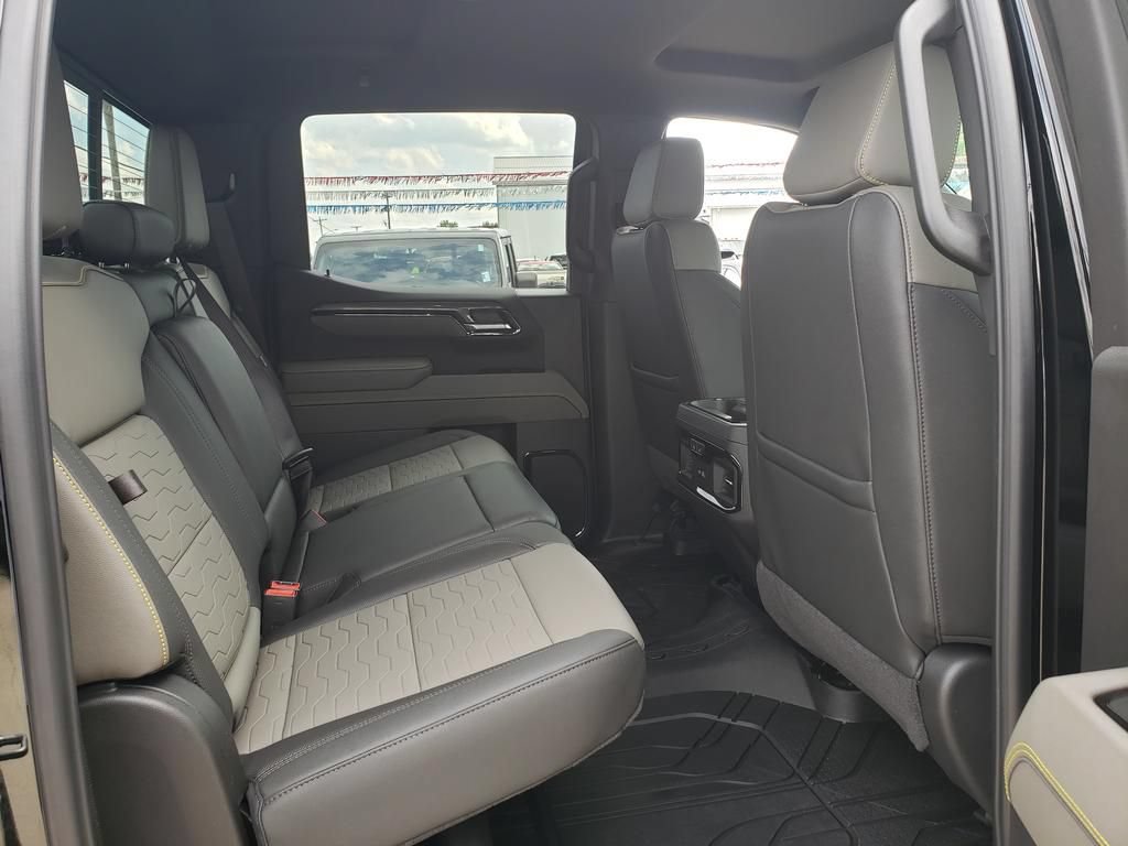 New 2026 Chevrolet Silverado 1500 ZR2 AWD/4WD image 21