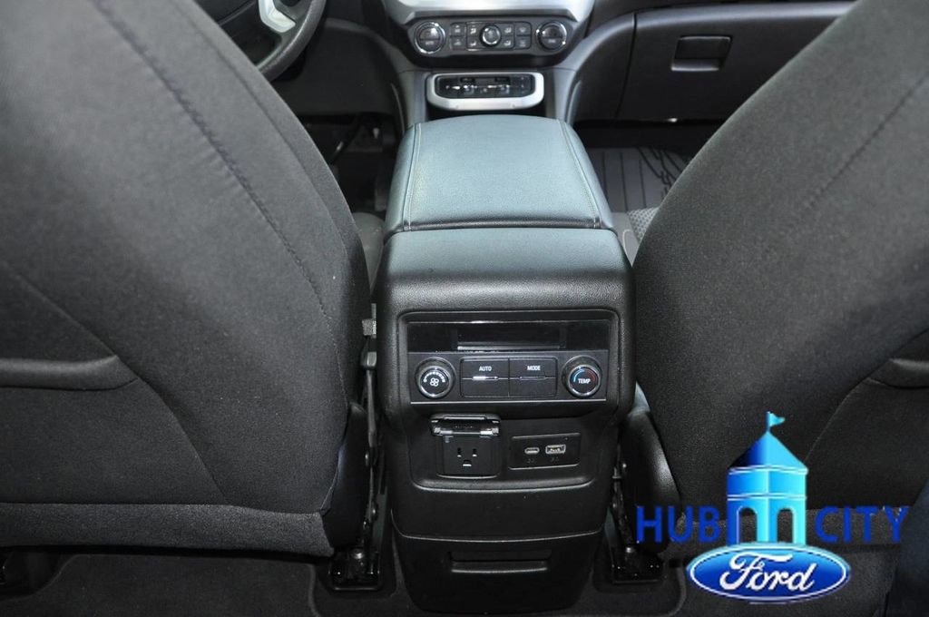 Used 2023 GMC Acadia SLE w/ Driver Convenience Package image 21