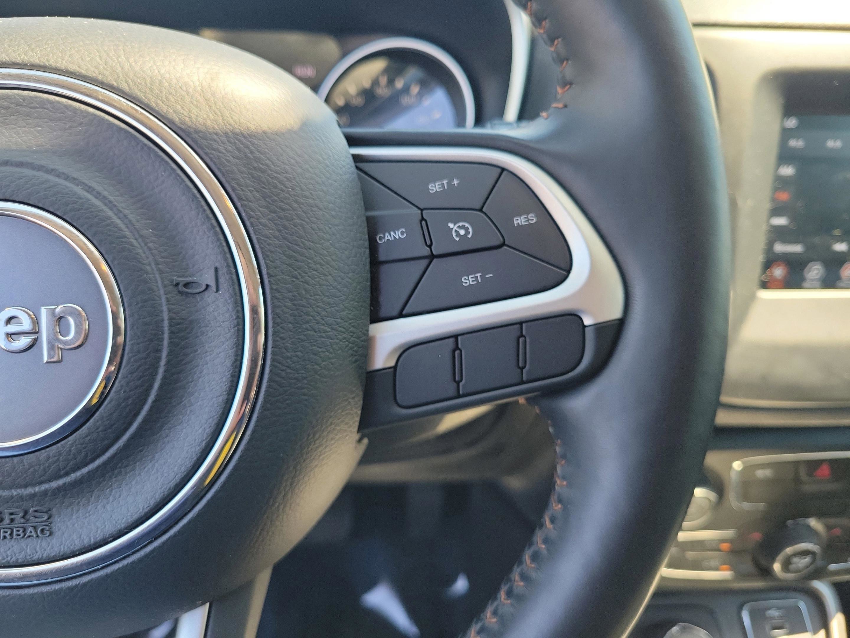 Used 2020 Jeep Compass Latitude w/ Popular Equipment Group image 28