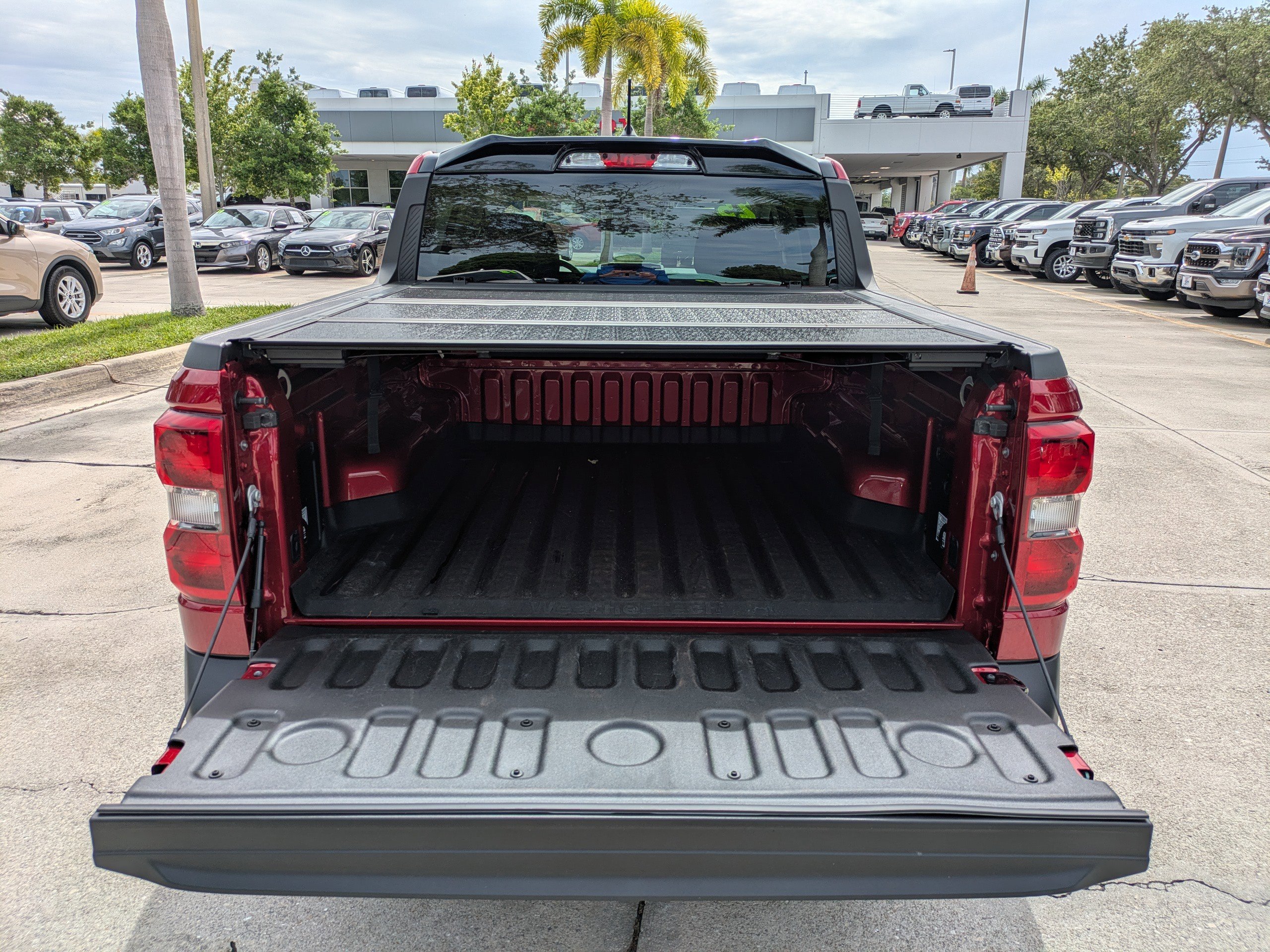 Used 2025 Ford Maverick XLT w/ Black Appearance Package AWD/4WD image 13