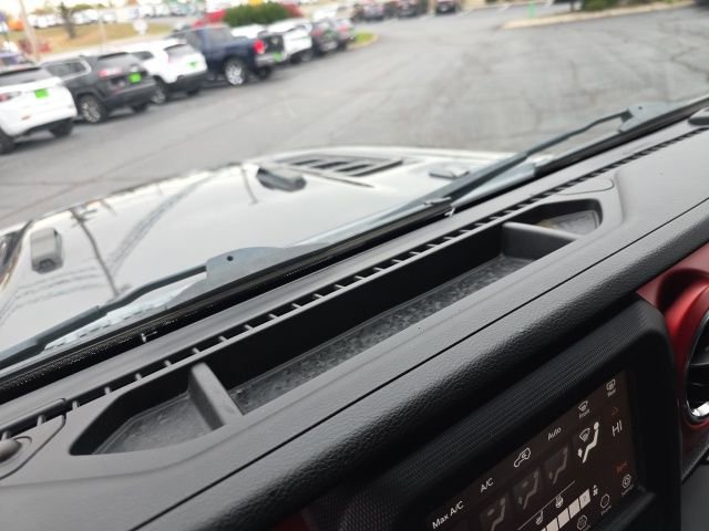 Used 2021 Jeep Wrangler Unlimited Rubicon w/ Cold Weather Group image 20