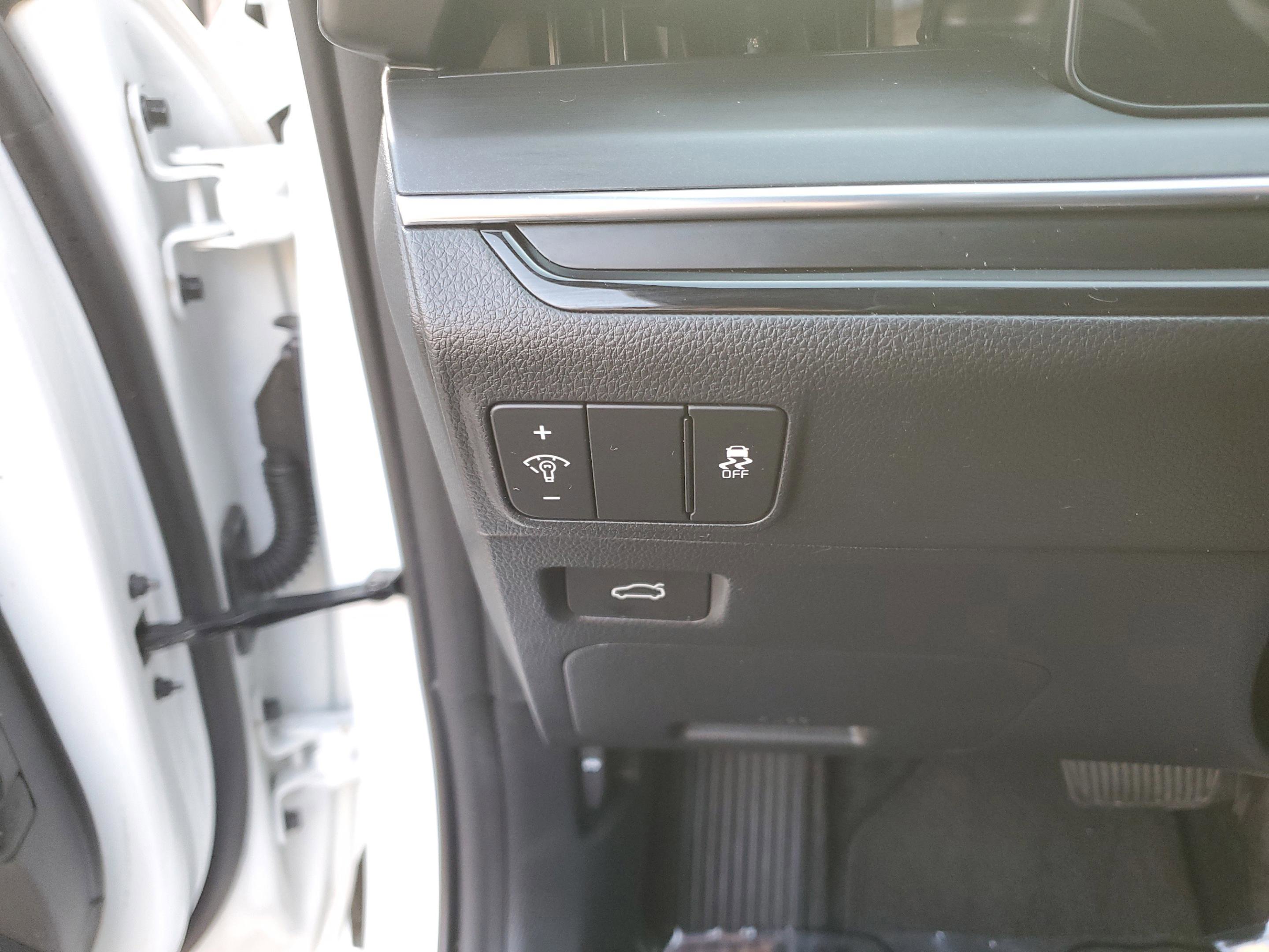 Certified 2025 Kia K5 GT-Line image 31