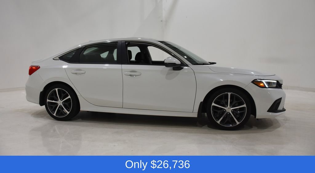 Used 2024 Honda Civic Touring image 3