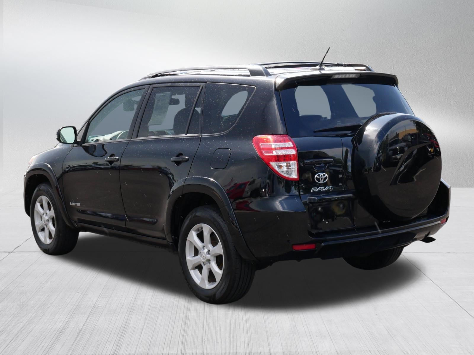 Used 2011 Toyota RAV4 Limited w/ Limited Extra Value Pkg AWD/4WD image 5