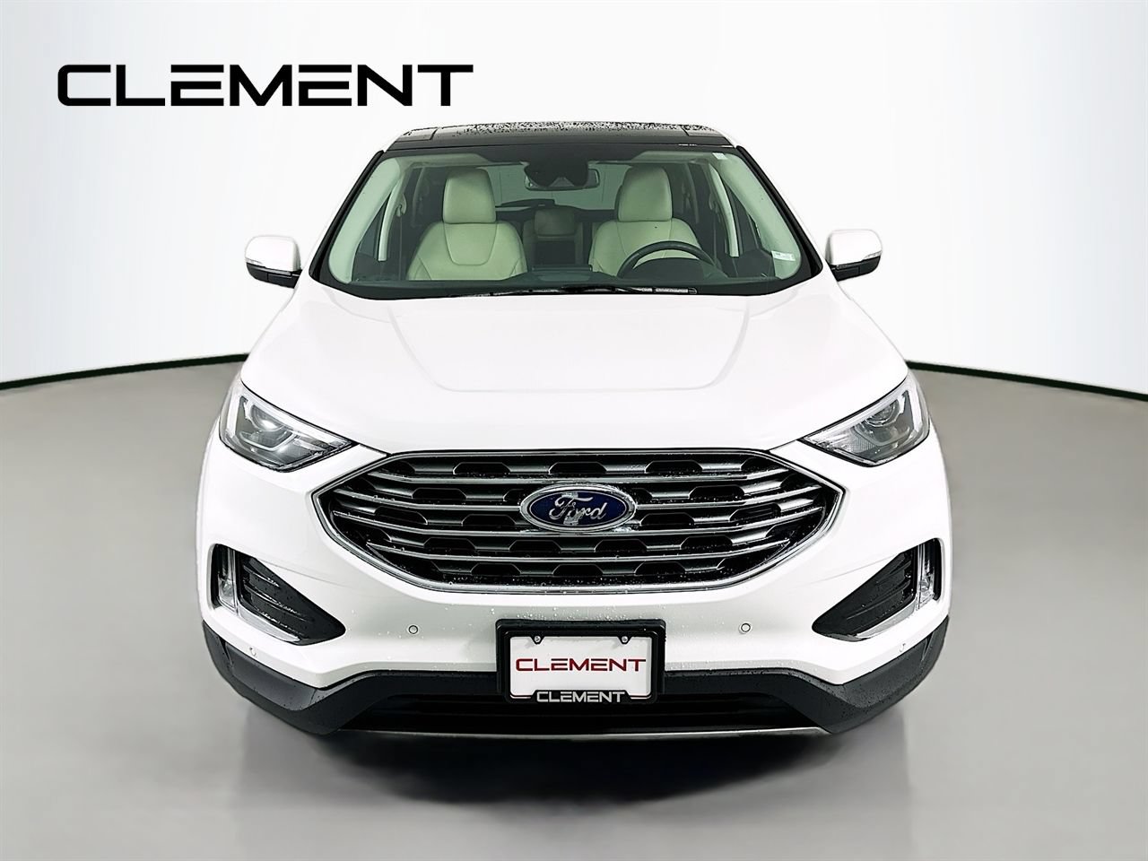 Certified 2022 Ford Edge Titanium AWD/4WD image 3