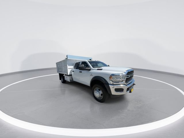 New 2024 RAM 5500 Tradesman w/ Chrome Appearance Group AWD/4WD image 2