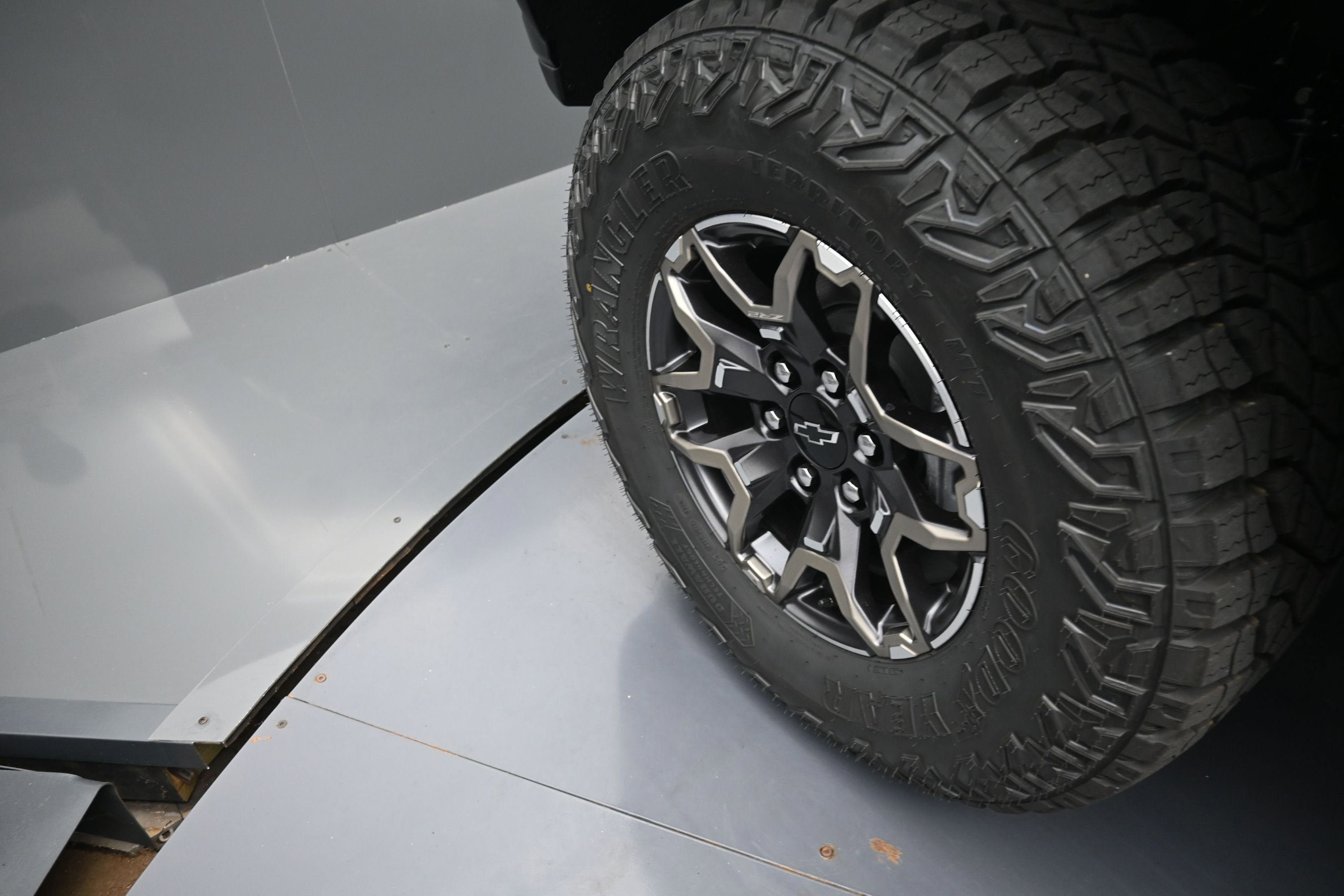 New 2026 Chevrolet Colorado ZR2 AWD/4WD image 32