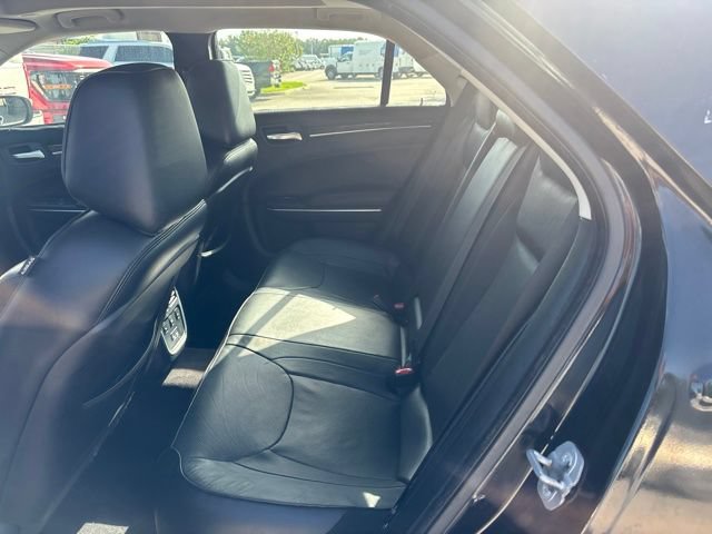 Used 2017 Chrysler 300 C AWD/4WD image 10